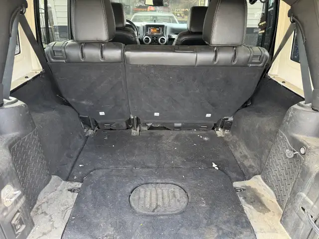 2015 Jeep Wrangler Unlimited Rubicon - Photo 10