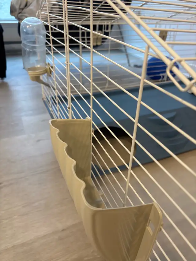 Rabbit/squirrel/ bird/cat cage - Photo 3