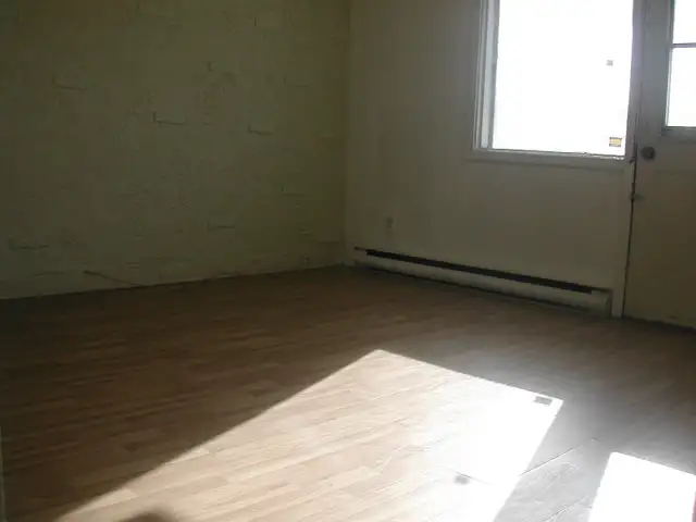 $1150/month  4½ – Lachine (St-Pierre) July 1st - Photo 3
