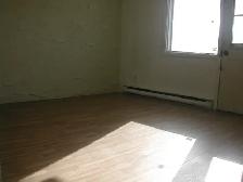 $1150/month  4½ – Lachine (St-Pierre) July 1st - Photo 3