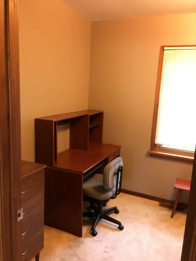 rom for rent - Photo 3