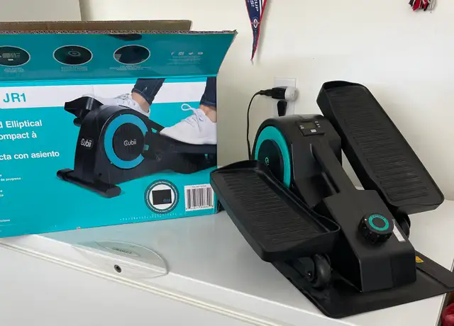 CUBII JR1