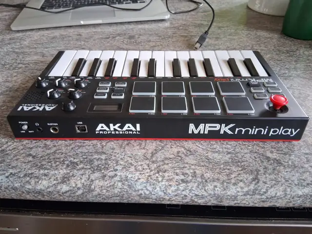 MPK Midi Keyboard - Photo 2