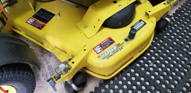 X730 John Deere Tractor and Attachments - Photo 7