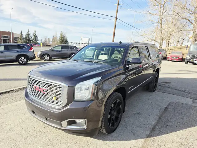 2015 GMC Yukon XL 4WD Denali Clean Carfax Full Service History