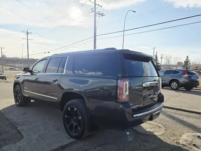 2015 GMC Yukon XL 4WD Denali Clean Carfax Full Service History - Photo 6