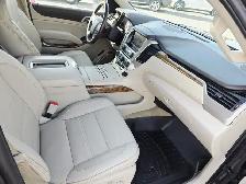 2015 GMC Yukon XL 4WD Denali Clean Carfax Full Service History - Photo 14