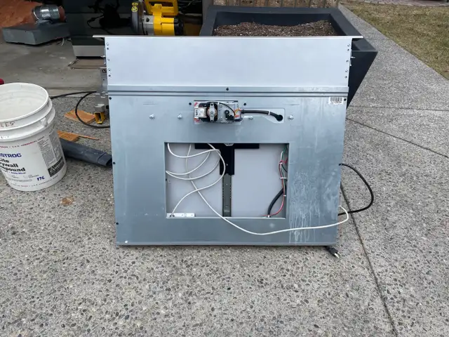 FOR SALE:  Wolf Down Draft Unit Vent - Photo 2