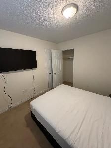Queen Bedroom w/ WiFi & Utilities Included – Flexible Term