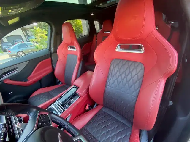 Jaguar Fpace svr 2020 - Photo 8