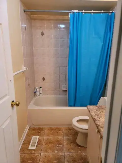 2 Bedrooms for Rent - Kennedy & Lawrence (Scarborough) - Photo 2