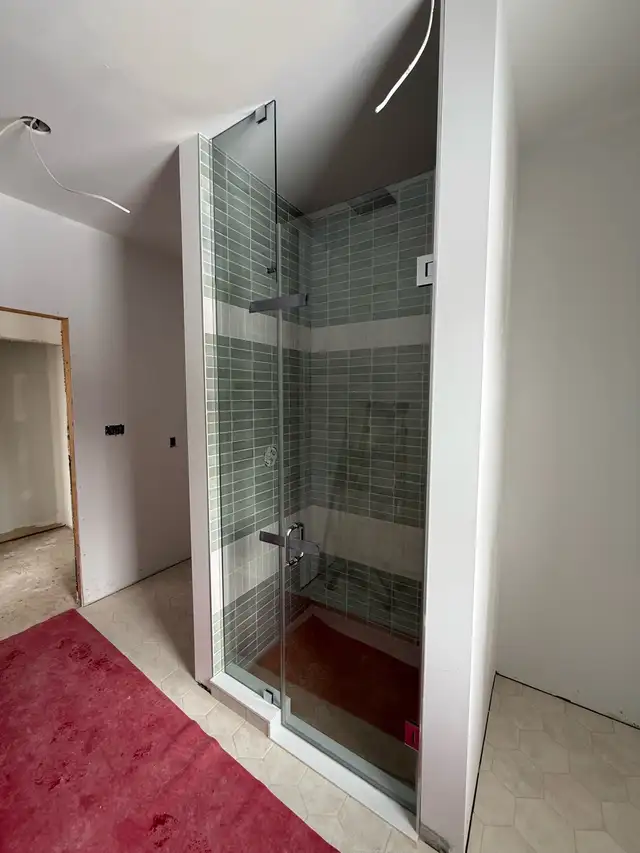 Shower Doors - Photo 6