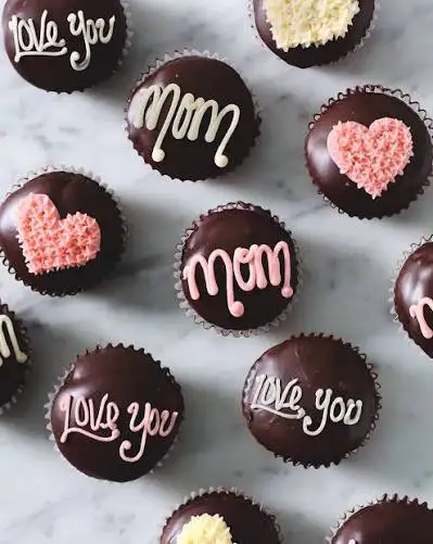 MOTHERS DAY CUPCAKES