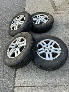 Honda CRV summer tires with rims