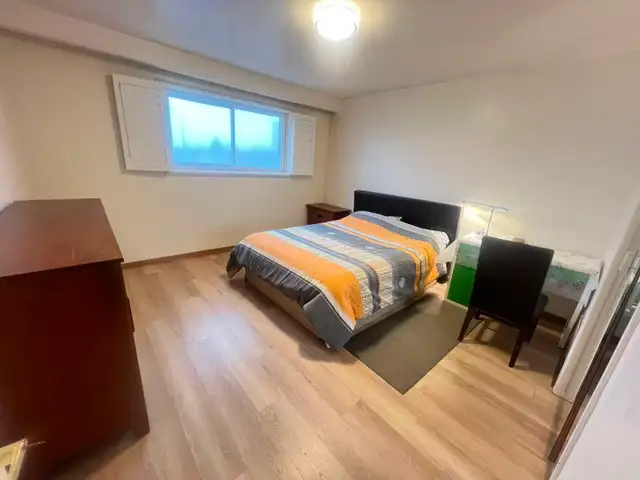 Entire level, 3 bed rooms, private kitchen and bathroom