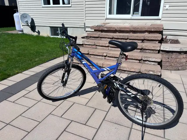 HUFFY TUNDRA vélo mountain-bike 26 po - Photo 2
