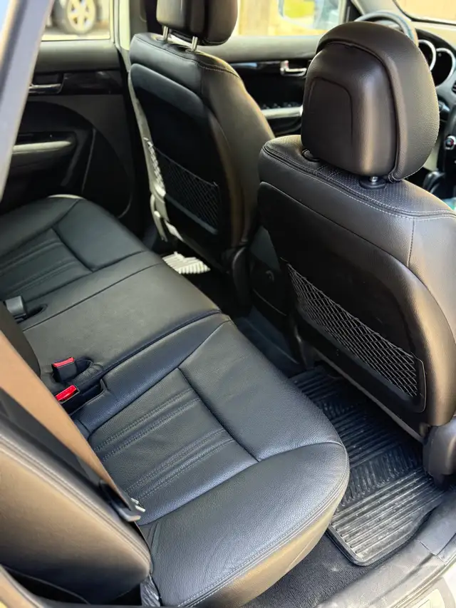 2013 Kia Sorento EX AWD V6 - Photo 3