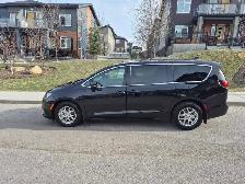 CHRYSLER GRAND CARAVAN SXT 2025