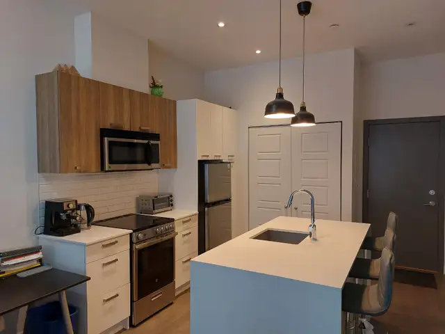 Bel appartement 3½, meublé à louer à Laval (1600 $/mois) - Photo 2