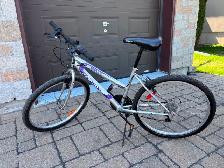 SUPERCYCLE vélo mountain-bike 26 po