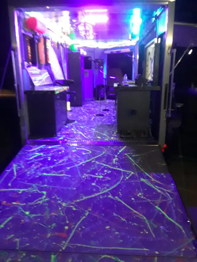 Aluminum Enclosed DJ/KJ Trailer - Photo 5
