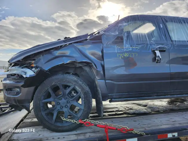 2022 Ram Sport 1500 to part out - Photo 2