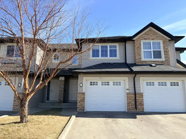 3bedroom townhouse for rent for Stonebridge