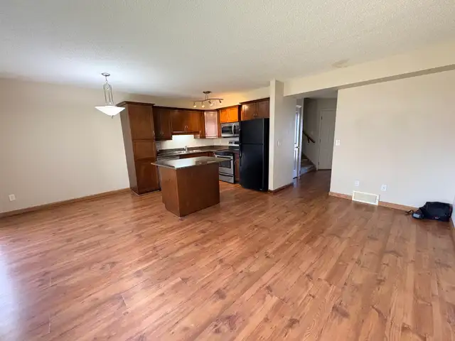 3bedroom townhouse for rent for Stonebridge - Photo 3