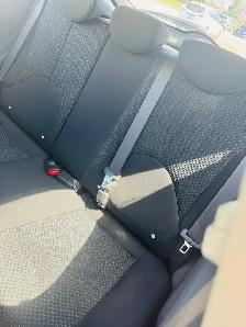 2011 Hyundai Accent Sport Manual  ( LOW KM ) - Photo 5