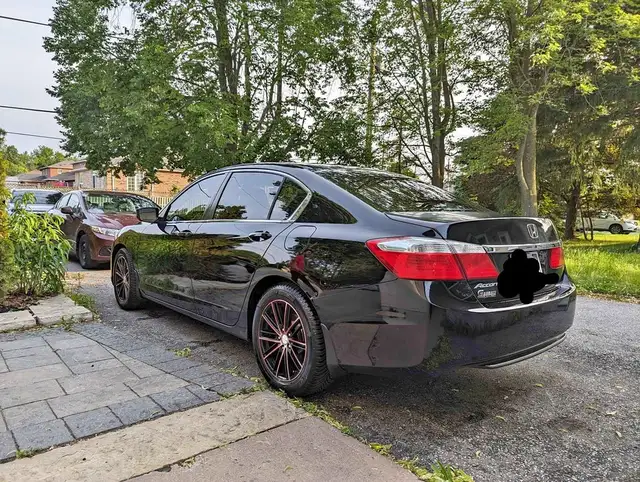 Honda Accord LX Sedan – 170K KM – All-Season Tires - Photo 2