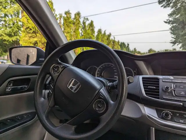 Honda Accord LX Sedan – 170K KM – All-Season Tires - Photo 10