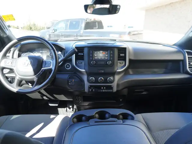 2024 Ram 3500 4x4 | 6.7 L CUMMINS DIESEL | CUSTOM FLATBED - Photo 4