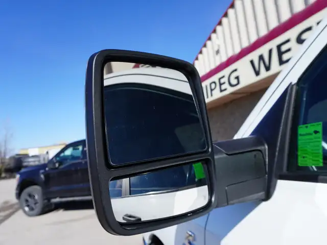 2024 Ram 3500 4x4 | 6.7 L CUMMINS DIESEL | CUSTOM FLATBED - Photo 18