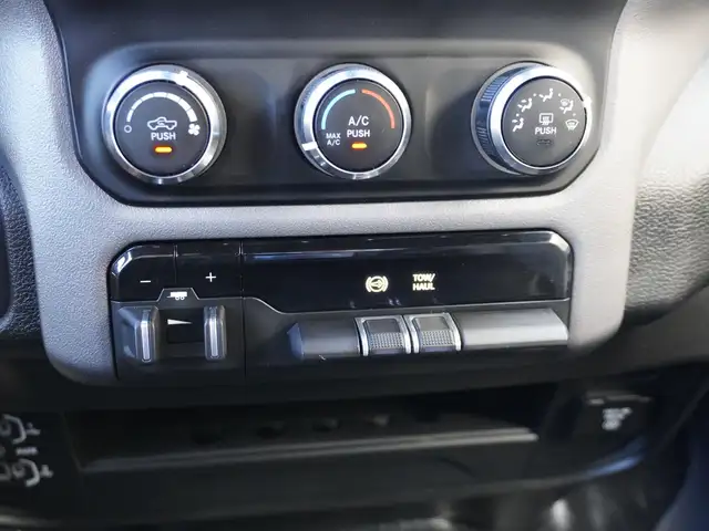 2024 Ram 3500 4x4 | 6.7 L CUMMINS DIESEL | CUSTOM FLATBED - Photo 36