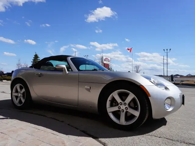 2006 Pontiac Solstice Solstice Convertible Roadster! ....only $ - Photo 9