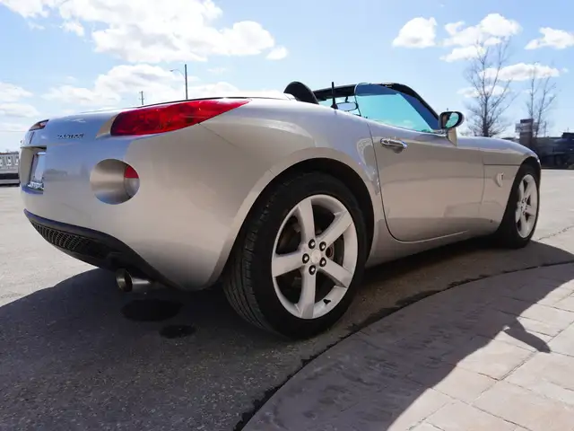2006 Pontiac Solstice Solstice Convertible Roadster! ....only $ - Photo 22