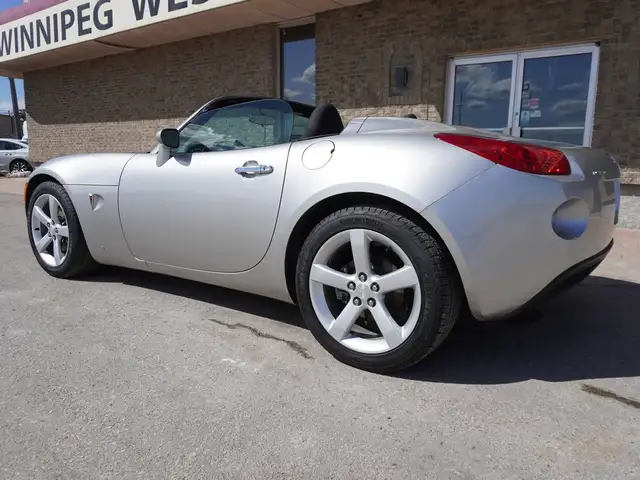 2006 Pontiac Solstice Solstice Convertible Roadster! ....only $ - Photo 25