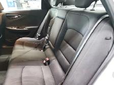 2024 Chevrolet Malibu 1LT - Backup Cam, Parking Distance Control - Photo 6