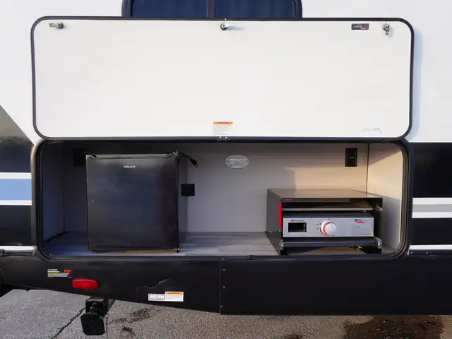 2024 Forest River Vibe 28QBOR LOADED BUNKHOUSE...MODERN, LIKE NE - Photo 9