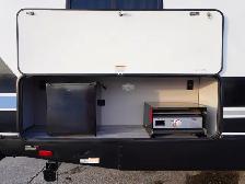 2024 Forest River Vibe 28QBOR LOADED BUNKHOUSE...MODERN, LIKE NE - Photo 9