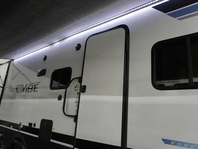 2024 Forest River Vibe 28QBOR LOADED BUNKHOUSE...MODERN, LIKE NE - Photo 10