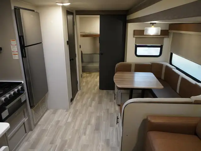 2024 Forest River Vibe 28QBOR LOADED BUNKHOUSE...MODERN, LIKE NE - Photo 12