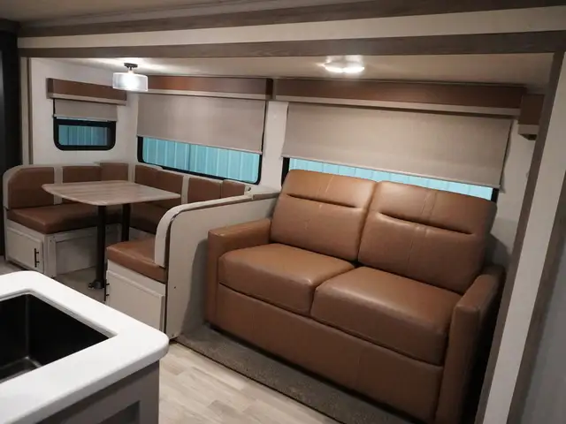 2024 Forest River Vibe 28QBOR LOADED BUNKHOUSE...MODERN, LIKE NE - Photo 13
