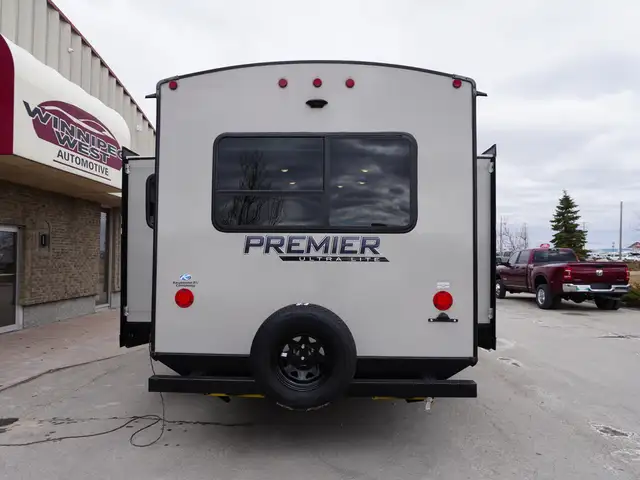 2021 Keystone RV Premier Ultralight - Photo 5