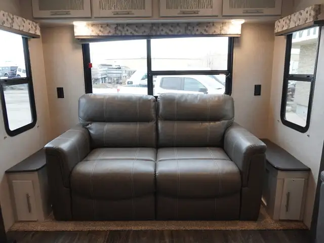 2021 Keystone RV Premier Ultralight - Photo 18