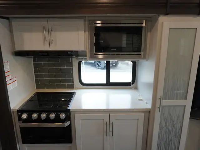 2021 Keystone RV Premier Ultralight - Photo 28