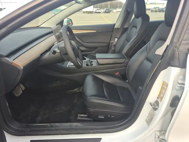 2021 Tesla Model 3 Standard Range Plus l RWD l AeroCaps l Charge - Photo 4