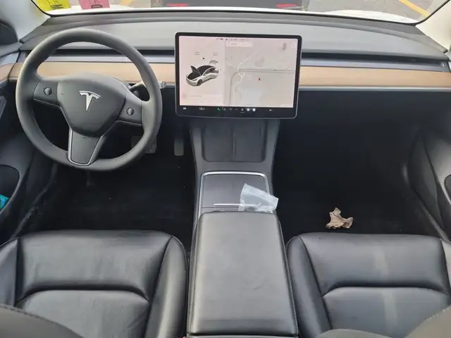 2021 Tesla Model 3 Standard Range Plus l RWD l AeroCaps l Charge - Photo 7