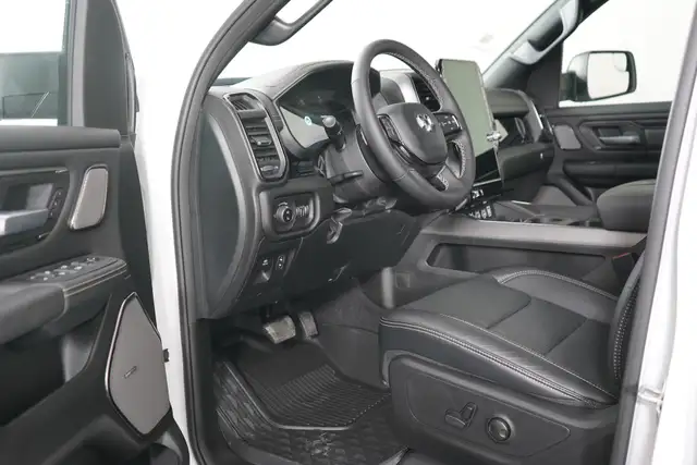 2026 Ram 1500 Sport SPORT - Photo 7