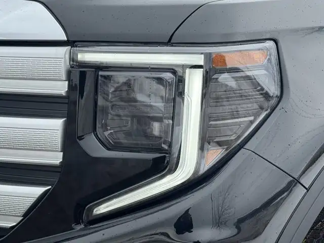 2026 GMC Sierra 1500 SLE- Heated Seats - Reverse Camera - Photo 8